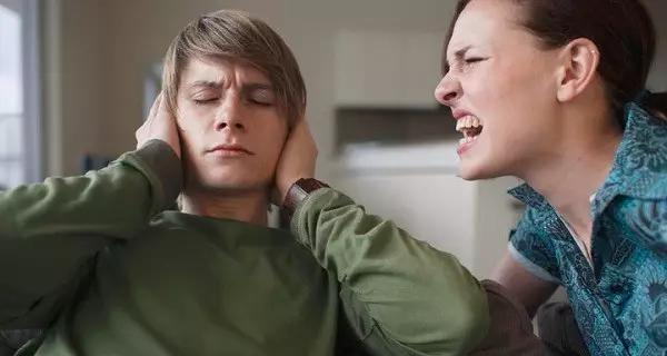 他说他会离婚现在对我很冷淡我该如何离开他？  第3张