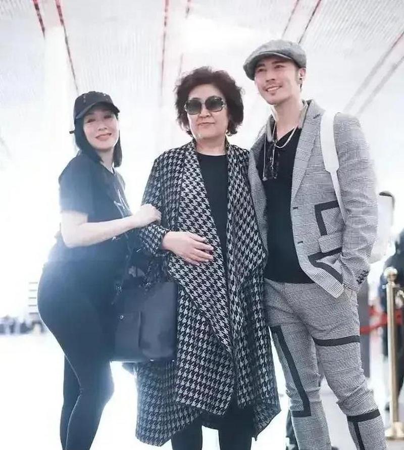 姐弟恋中如何赢得婆婆的心?策略和建议是什么? 第3张 姐弟恋中如何赢得婆婆的心?策略和建议是什么? 第3张