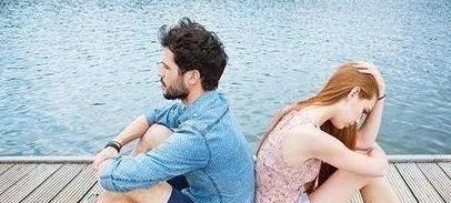 女朋友想分手挽留的话怎么说?如何有效沟通挽回爱情? 第1张 女朋友想分手挽留的话怎么说?如何有效沟通挽回爱情? 第1张