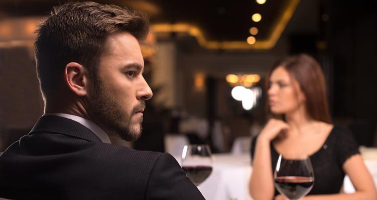 男人为什么会变冷淡（探究男人心理变化的原因及应对方法）  第1张