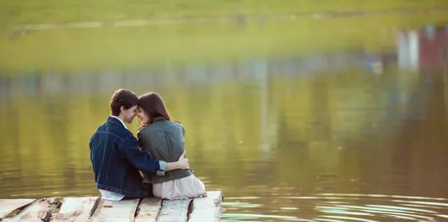 相亲后的尴尬处境（如何避免与他人无话可说）  第3张