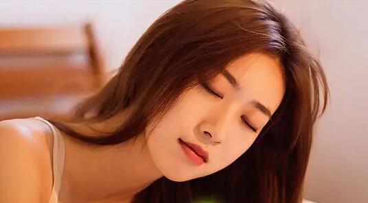 老公出轨了怎么办（如何面对婚外情）  第3张