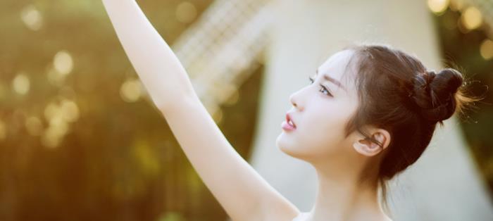 女生对你没兴趣（如何从女生的言行举止中看出她对你的感觉）  第2张