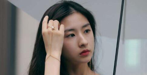 恋爱中女人最渴望得到的三样东西（女性需要的关爱）  第3张