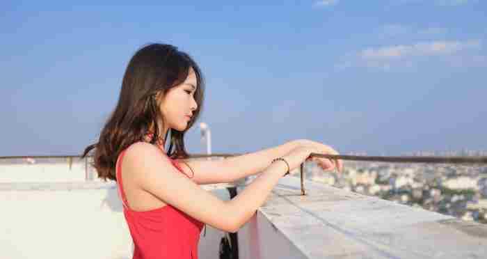 出轨的女生是否值得挽回？如何处理感情危机？  第2张