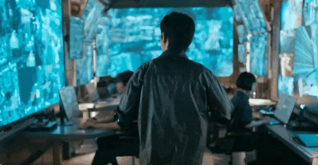 韩寒大战成龙，吴京携手李连杰，今年春节档能破95亿票房纪录吗？  第12张