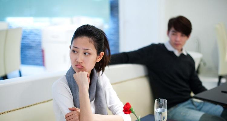 如何用真心和努力挽回你的男人（女生挽回男友的15个方法）  第2张